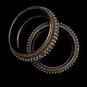 Indian bridal jewelry. Pakistani bridal jewelry. Kundan bangles. Set of 2